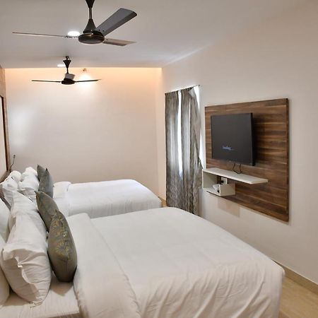 Adhikrishna Arcade Hotel Erode Ngoại thất bức ảnh