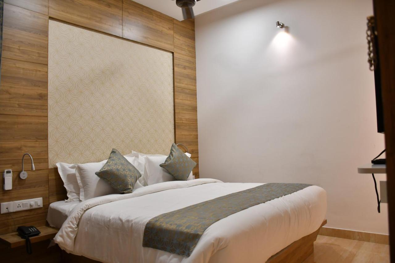 Adhikrishna Arcade Hotel Erode Ngoại thất bức ảnh